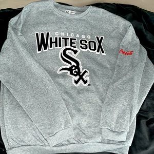 Chicago White Sox grey crewneck sweatshirt size XL